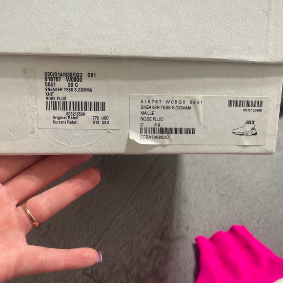 Pink Balenciagas - Picture 5 of 6